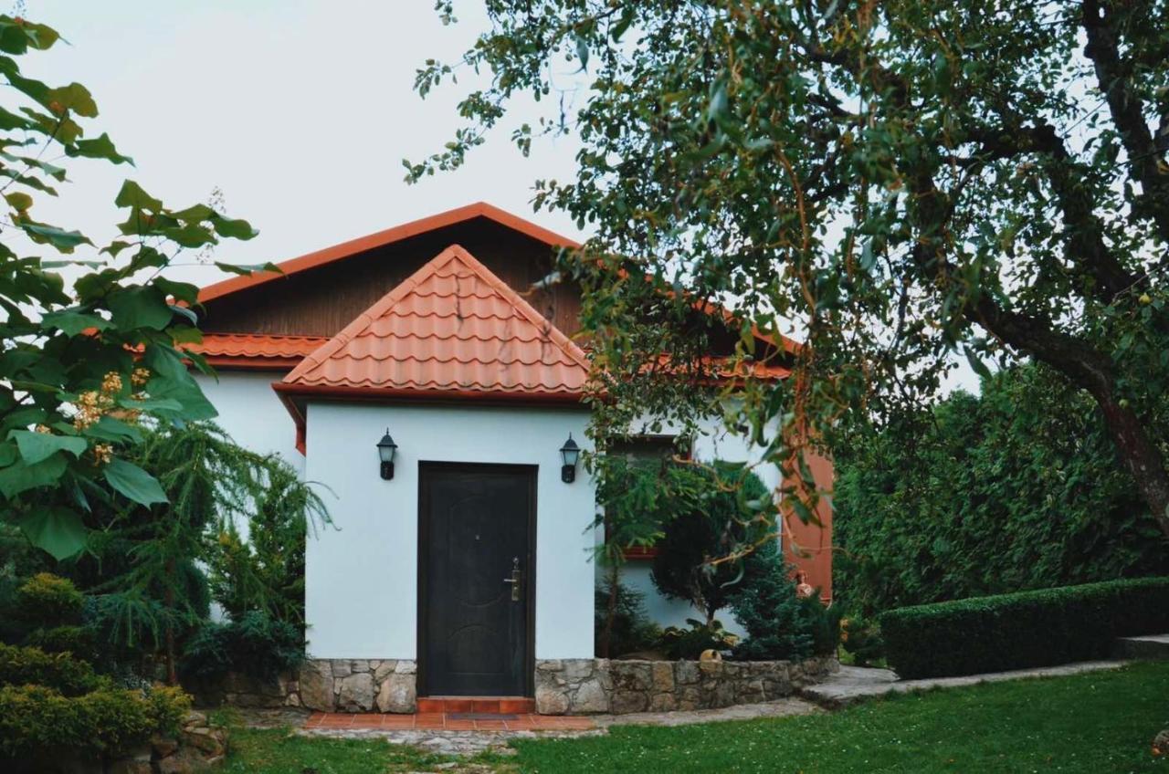 Sadyba Pochayiv Pochaiv Exterior foto