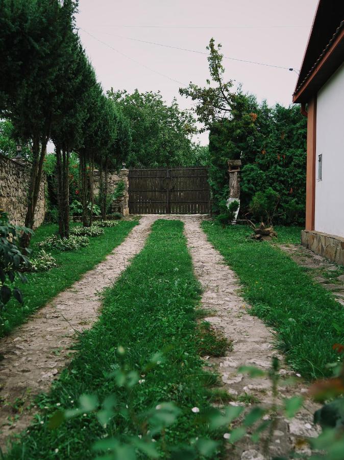 Sadyba Pochayiv Pochaiv Exterior foto